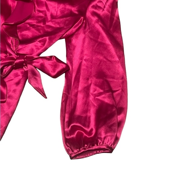 Diane Von Furstenberg Marla pink 100% silk wrap top - Picture 6 of 10